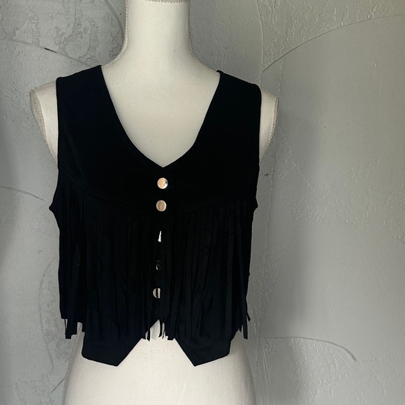 Elegant Black Fringe Sleeveless Top - Picture 1 of 9